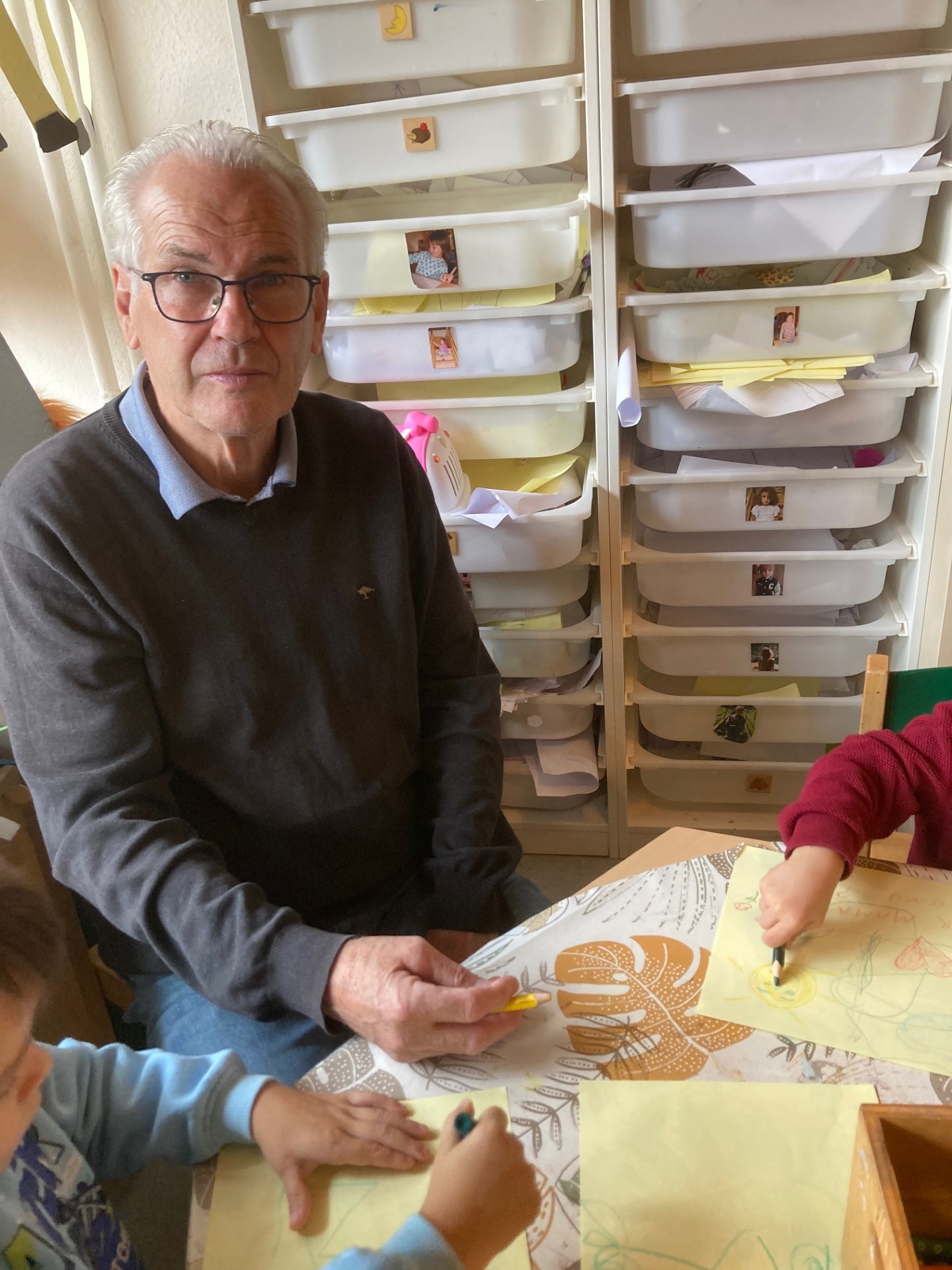 Sprachpate Wolfgang Knapp in der Kita Maria Ward