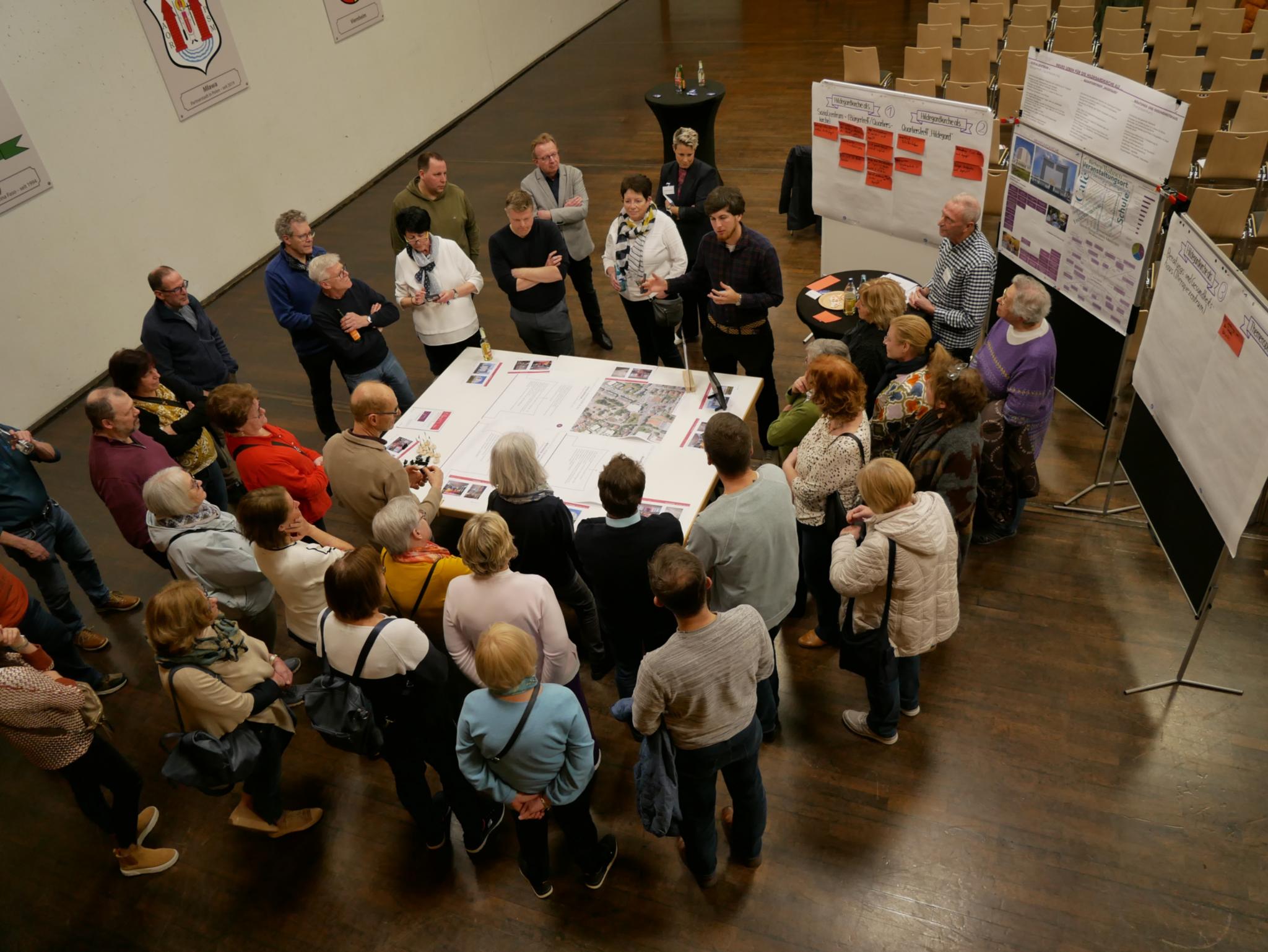 In der öffentlichen Projektwerkstatt konnten Bürgerinnen und Bürger ihre Ideen und Erfahrungen in den Prozess einbringen.