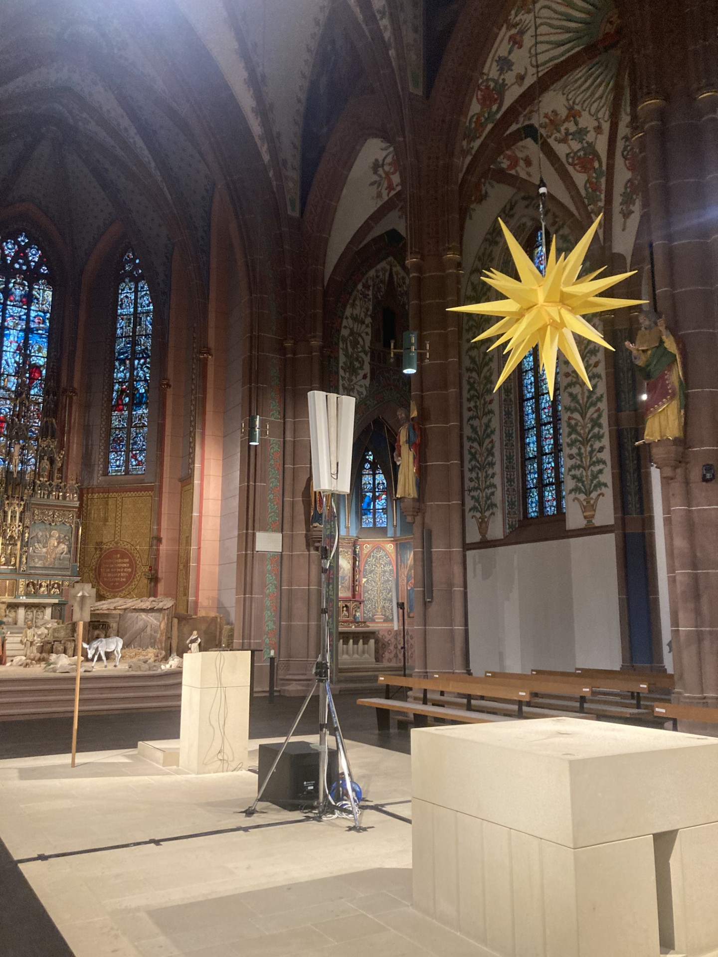 Ein Teil der provisorischen Mikrofonanlage in der Apostelkirche
