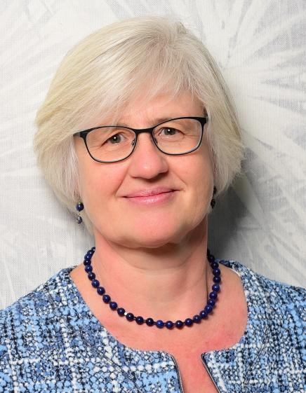Andrea Bach