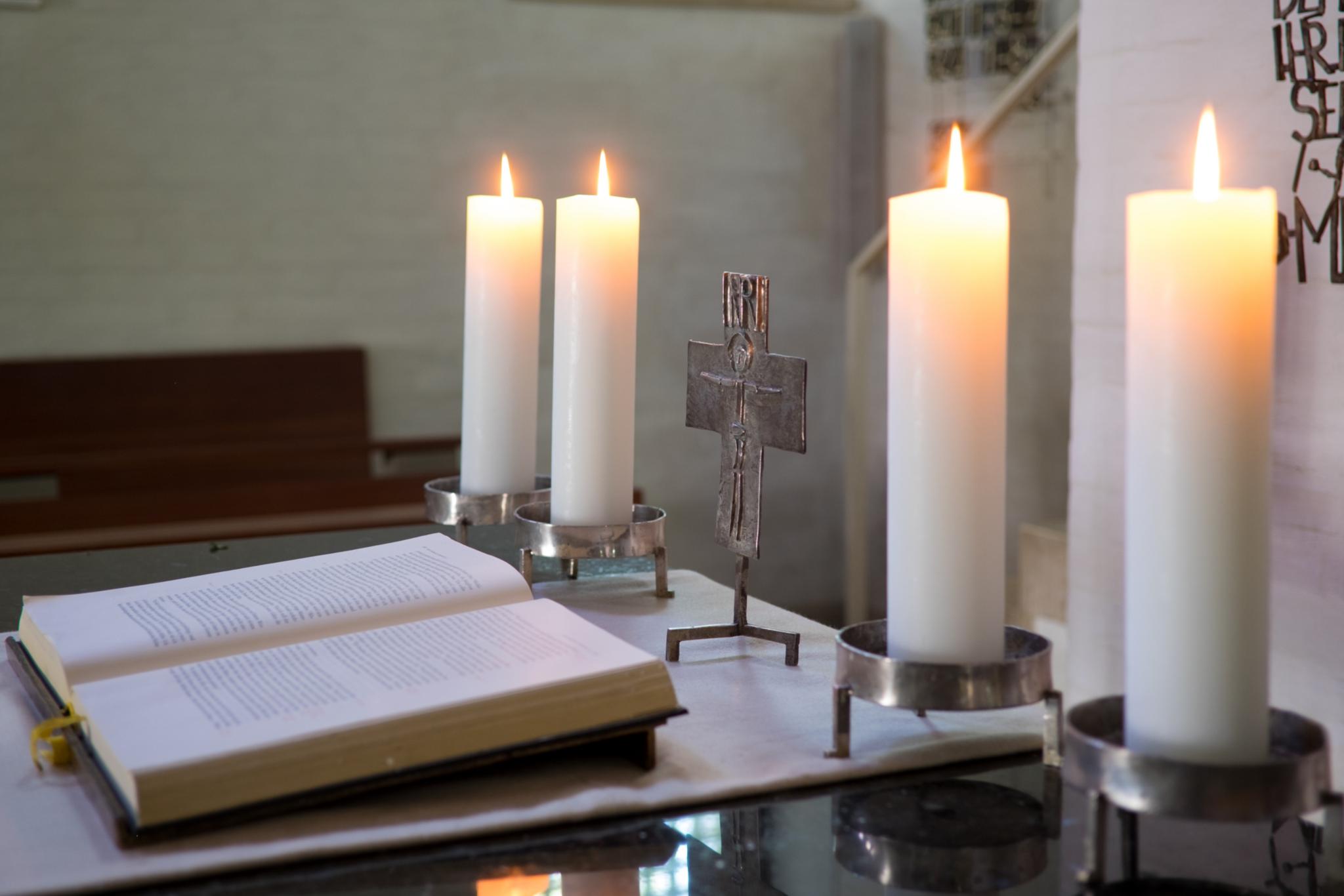 Altar-C=JMSoedher-stock.adobe