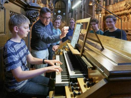 Ausbildung an der Orgel