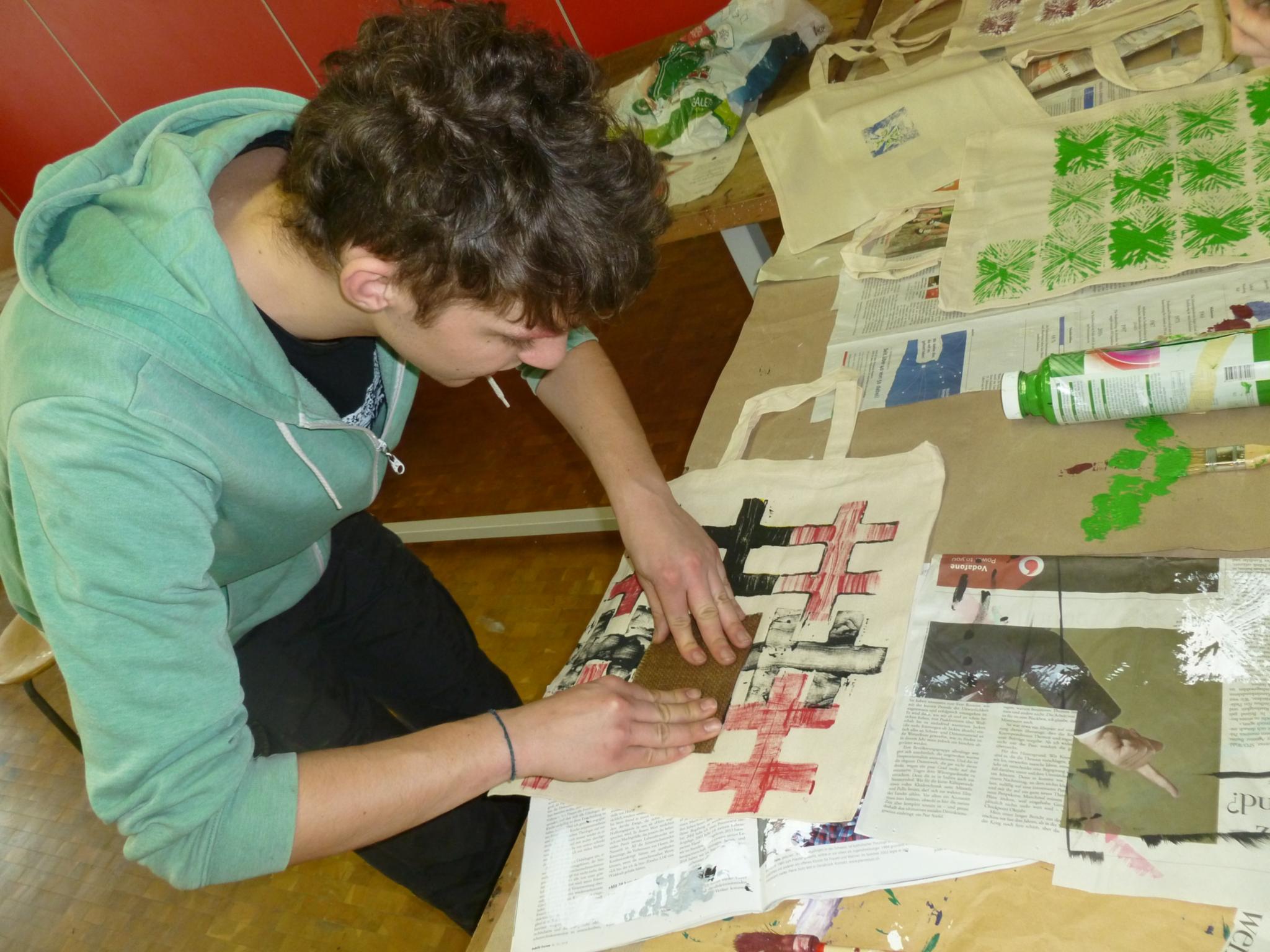 Umgang mit dem Kreuz - Linoldruck