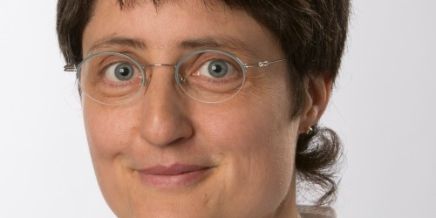 Dr. Juliane Reus (sie/ihr)