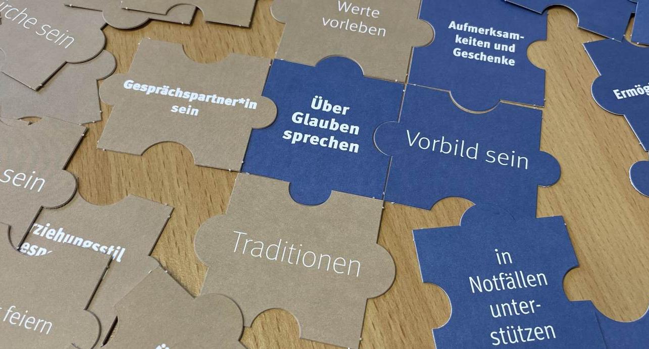 Puzzle aus der Sinnsuchertüte für Taufpat_innen und Taufeltern