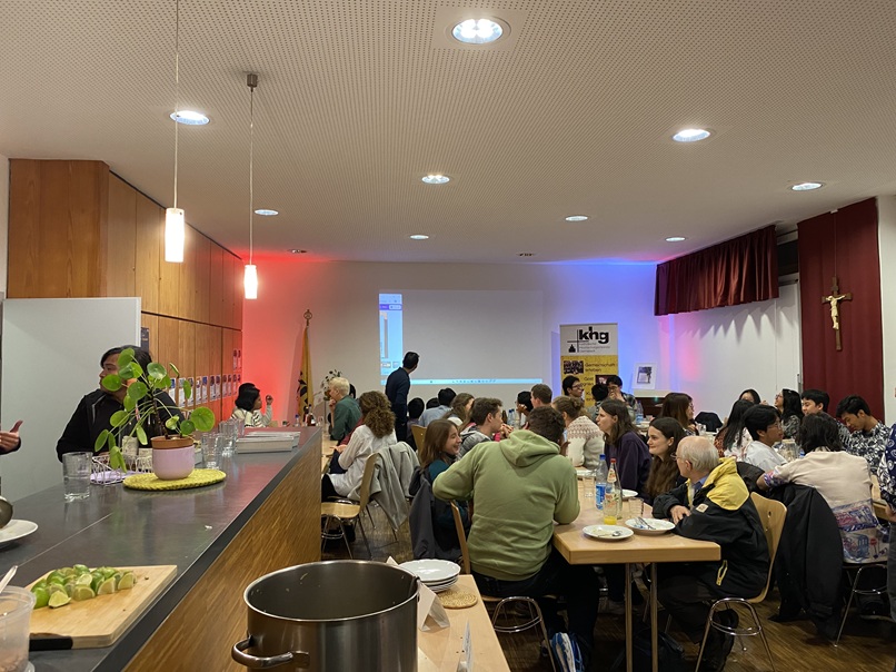 2025-11-09 Länderabend Indonesien (3) (c) KHG Darmstadt