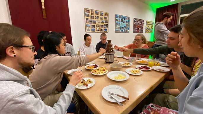 2025-12-03 Plätzchenbacken und Schokobrunnen (6)