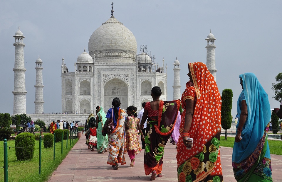 taj-mahal-3654227_1920 (c) Bild von Luca auf Pixabay