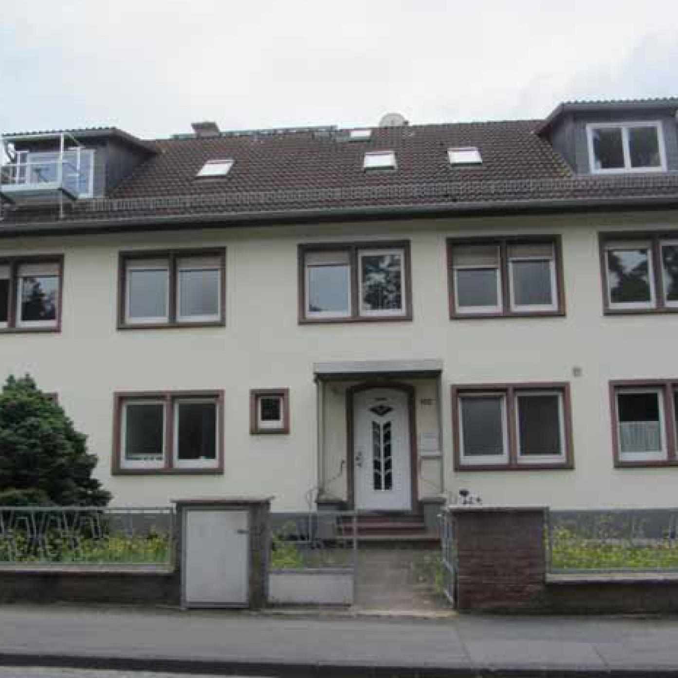 Weihbischof Guballa Haus Darmstadt