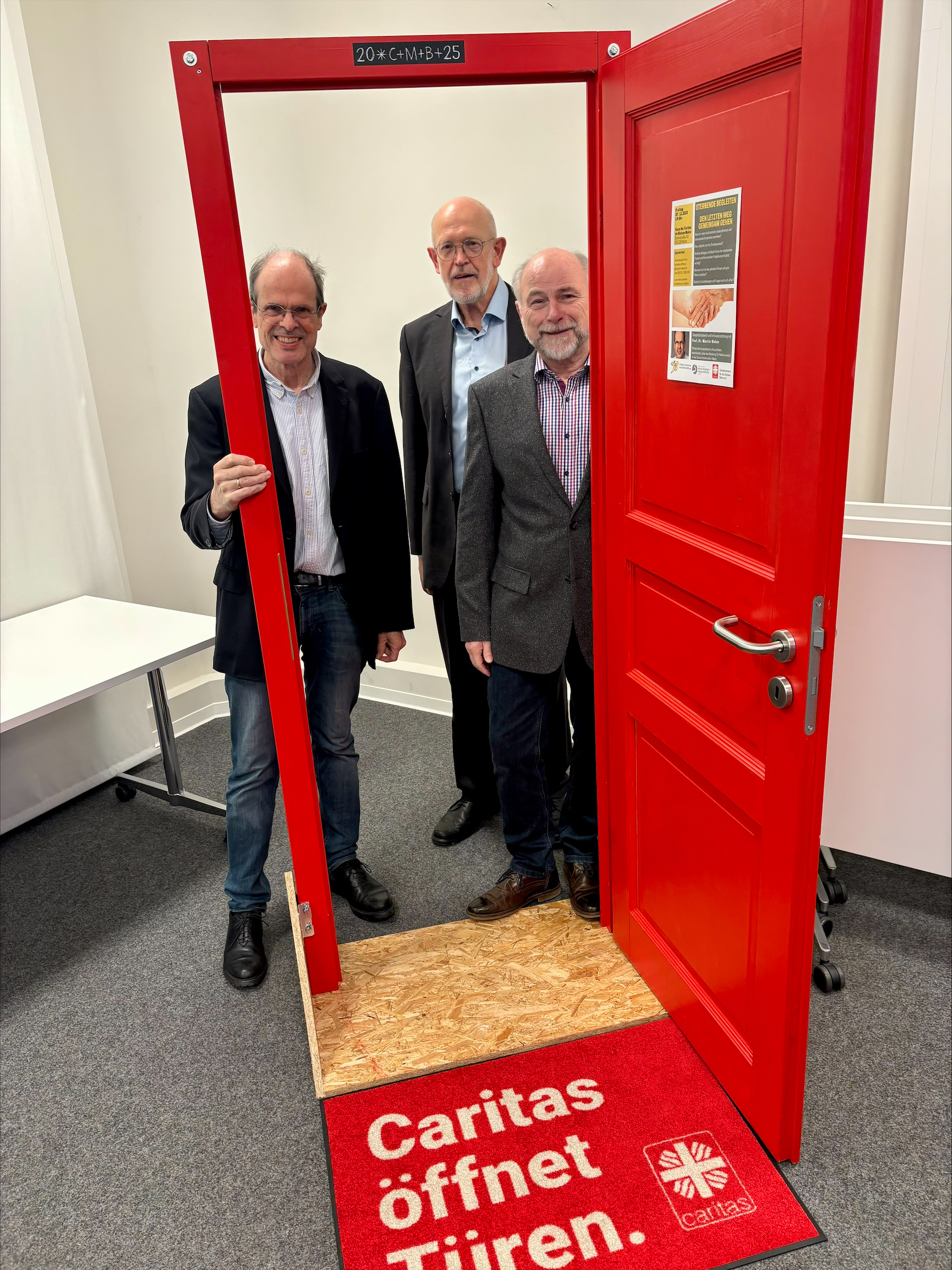 v.li.: Prof. v.l. Dr. Martin Weber- Heinrich Griep (Stiftungsdirektor) und Heribert Gabel (Vorstandsvorsitzender