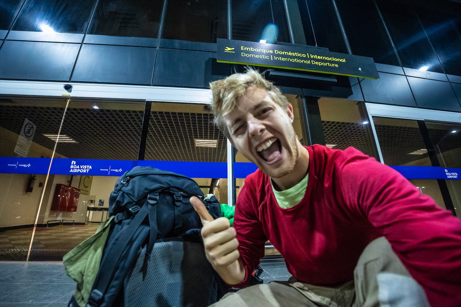 Angekommen! Nachts um drei per Anhalter. Glücklichst!