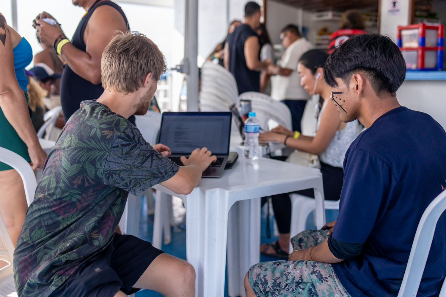 Ich war so angetan von den Worten der jungen Indigenen, dass ich gleich mitschrieb.